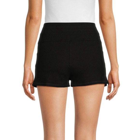 ALALA | Pile Ribbed High Rise Shorts in Black, size L (8) - Picture 3 of 8